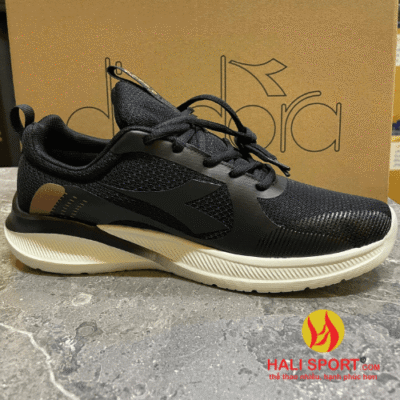 Giày chạy bộ nam Diadora Greycia Men DIARU230201B chính hãng tại Hali Sport